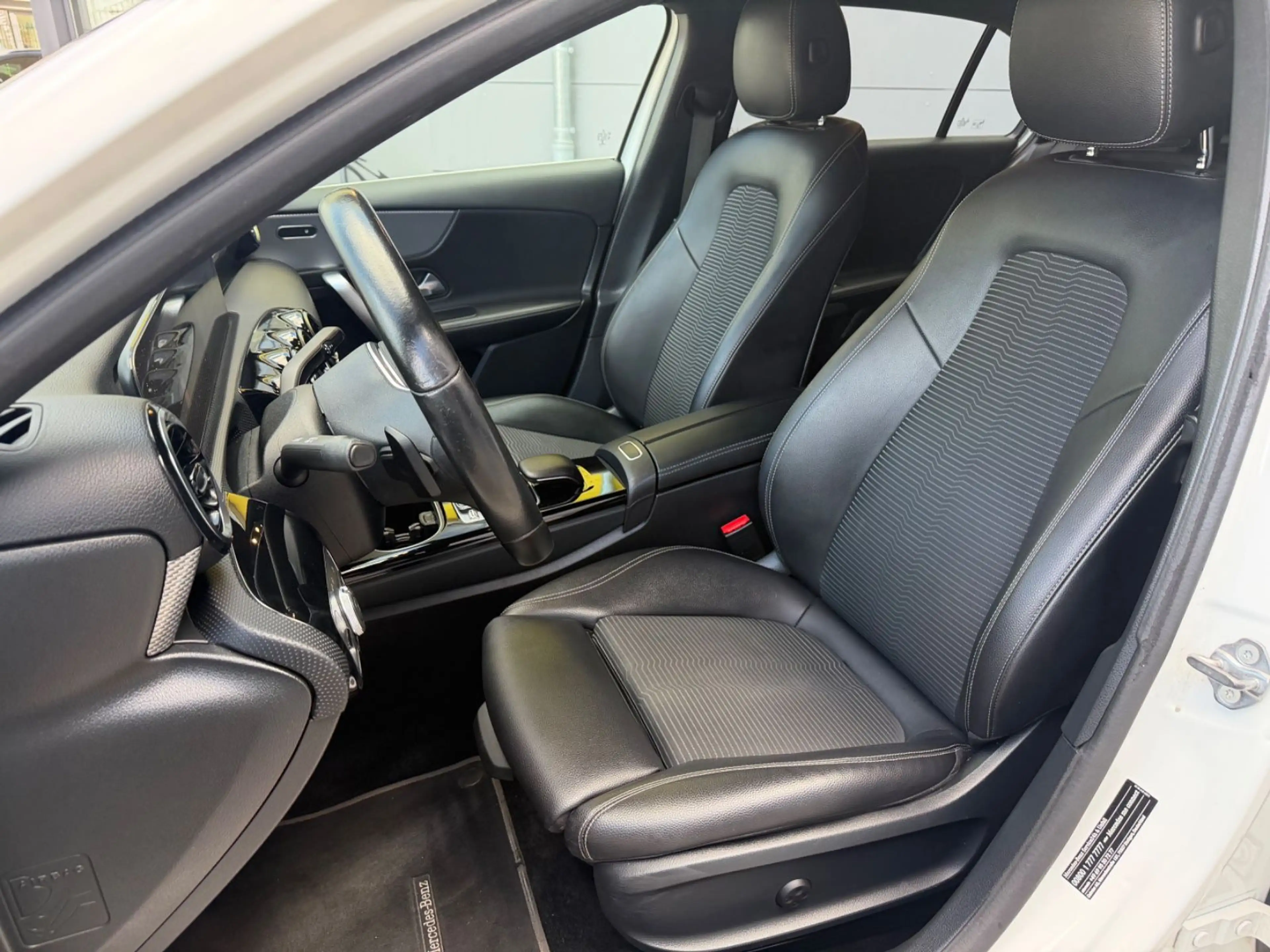 Mercedes-Benz A 250 /ALU/TEMPOMAT/LEDER/WIDESCREEN*/MEMORY — photo 13