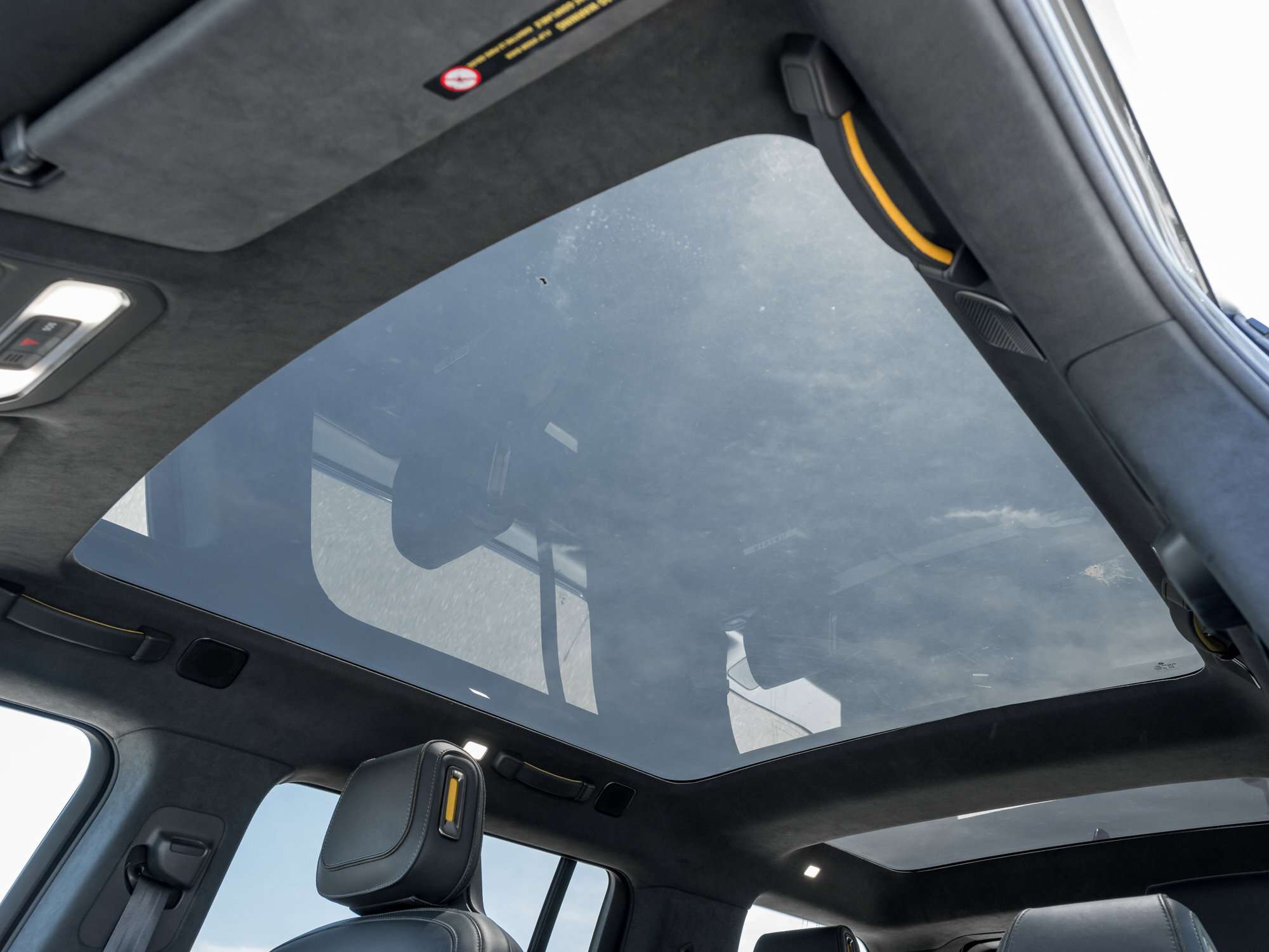 2024 Rivian R1S Launch Edition Quad-Motor Large Pack thumb 23