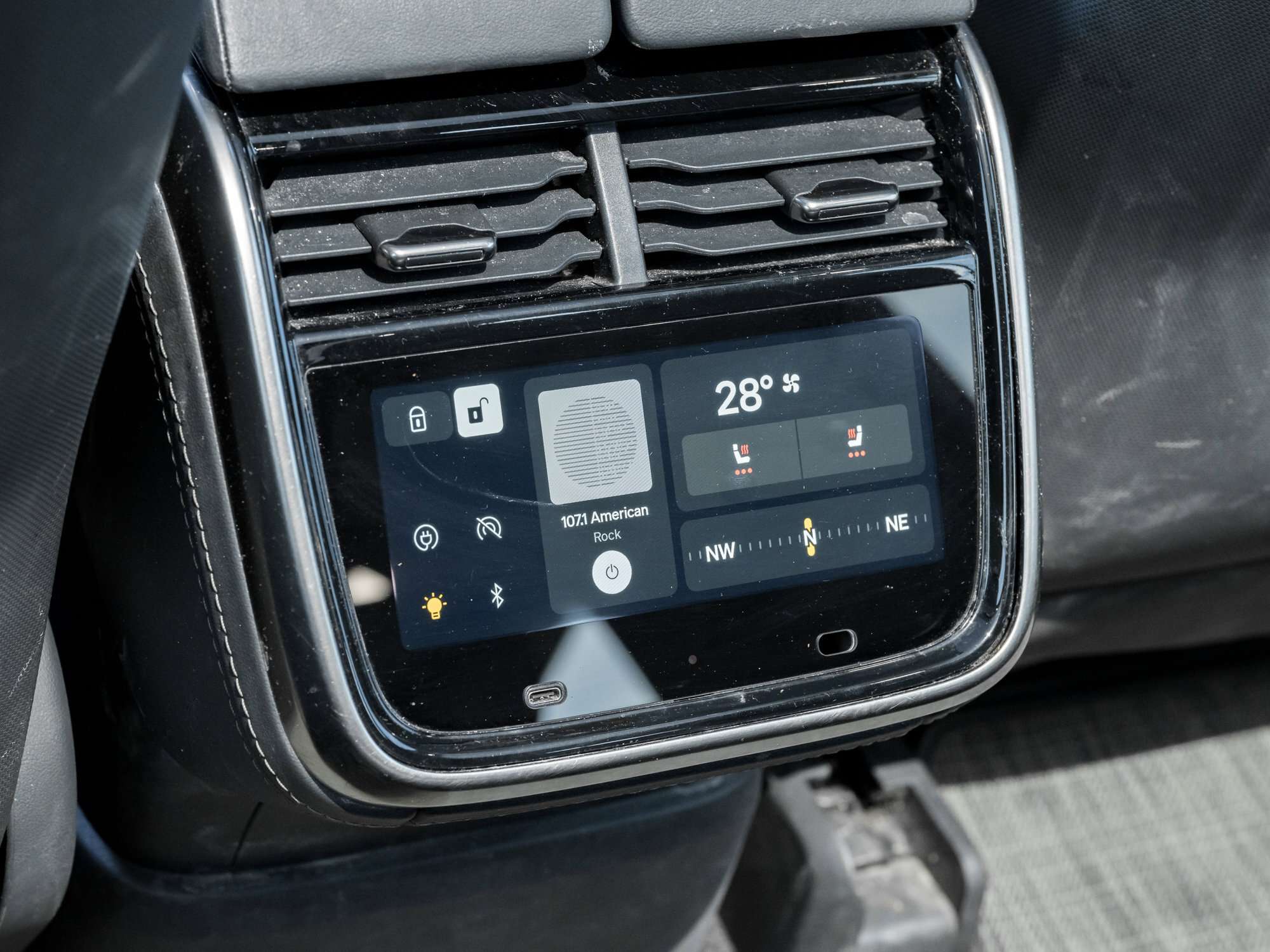 2024 Rivian R1S Launch Edition Quad-Motor Large Pack thumb 28