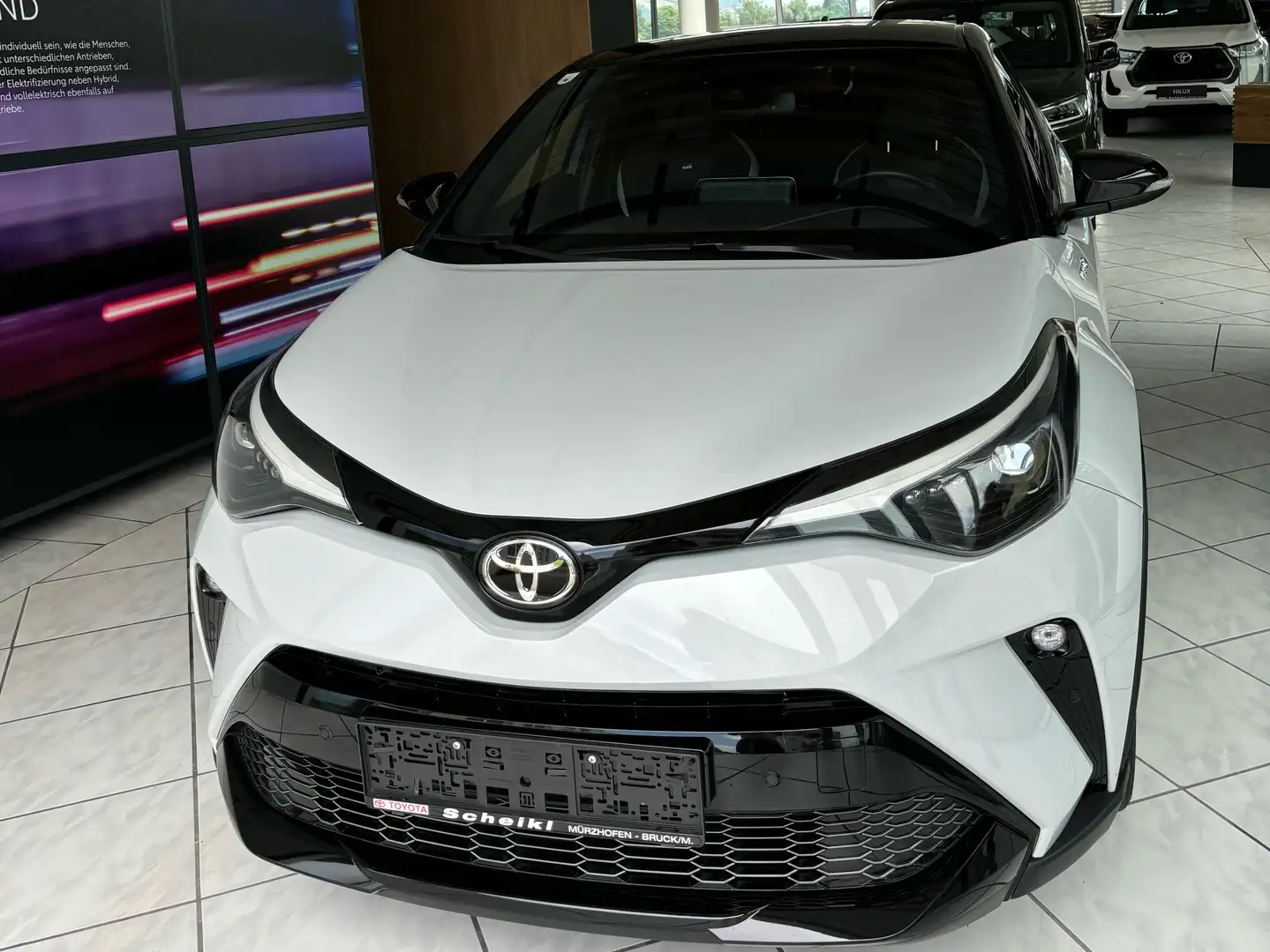 Toyota C-HR C-HR 1,8 Hybrid GR-SPORT CVT GR-SPORT Grau - 1