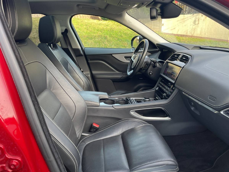 Jaguar F-Pace R-Sport AWD — photo 15