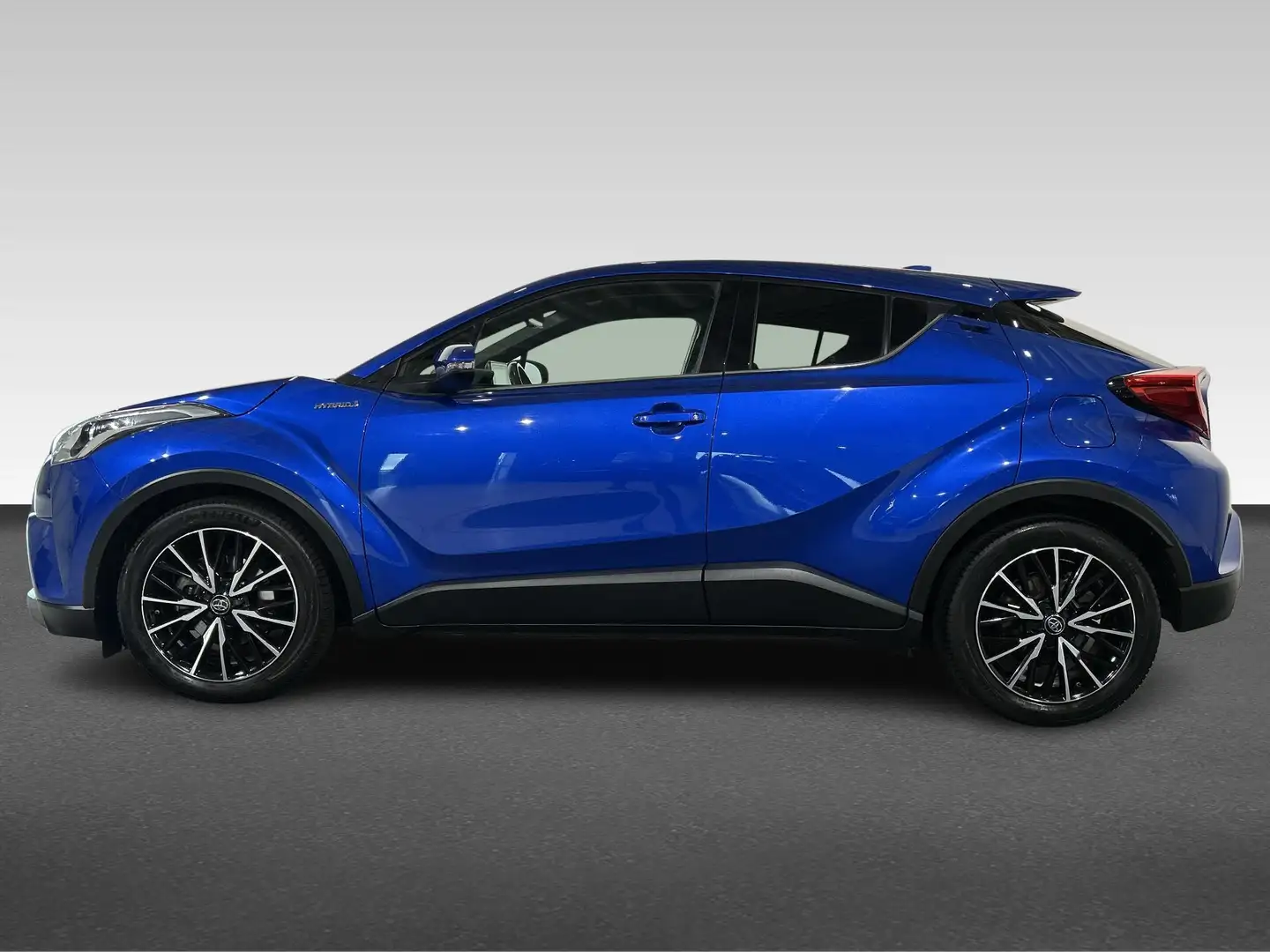 Toyota C-HR 1.8 Hybrid 122pk CVT Dynamic Blauw - 2