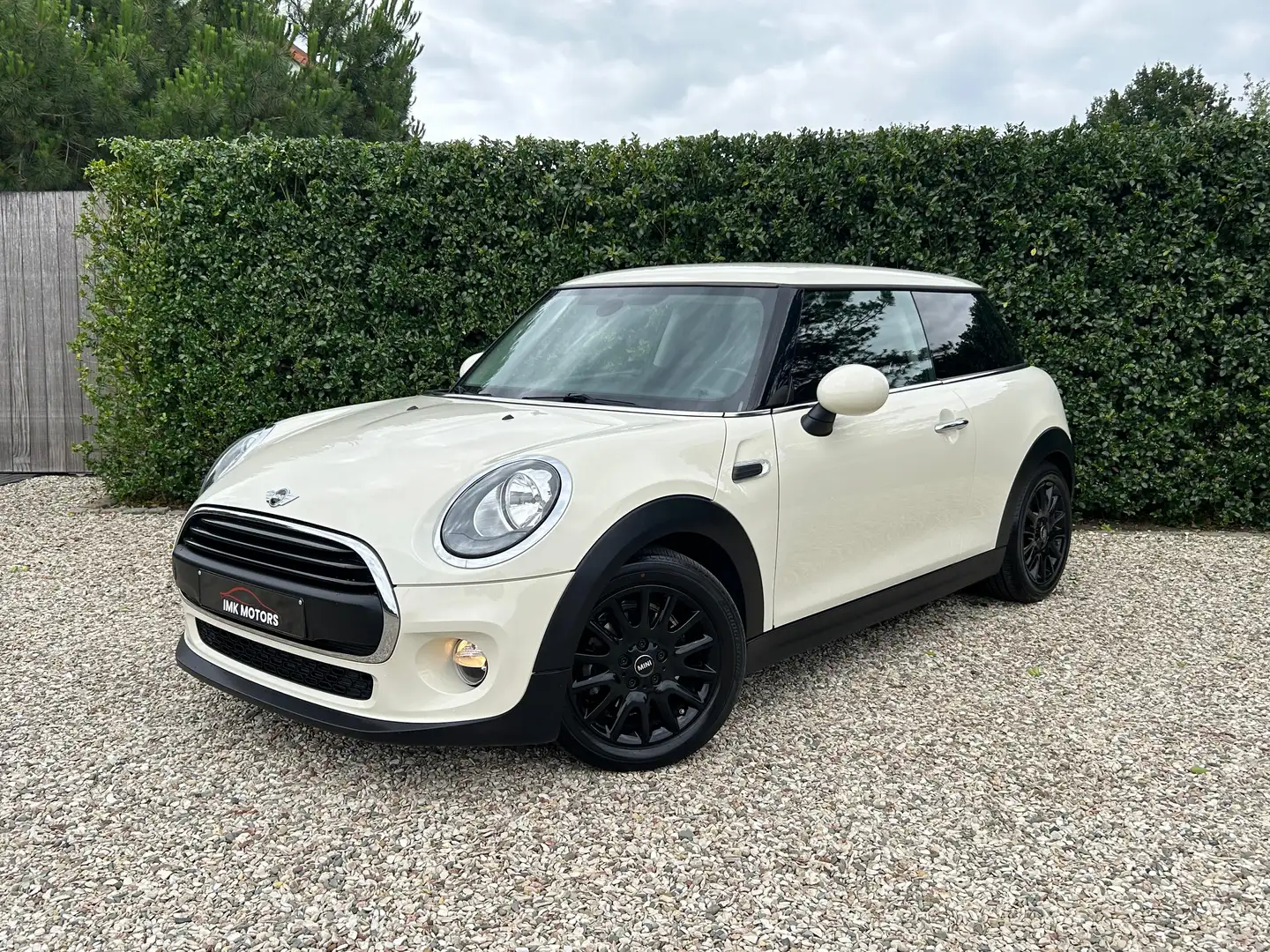 MINI One (F56) 1.2 BENZINE 2016 EURO 6b (MET GARANTIE) Beige - 1