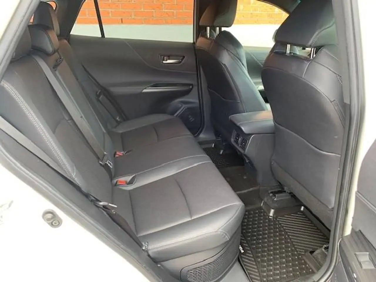 Toyota Venza photo Toyota Venza