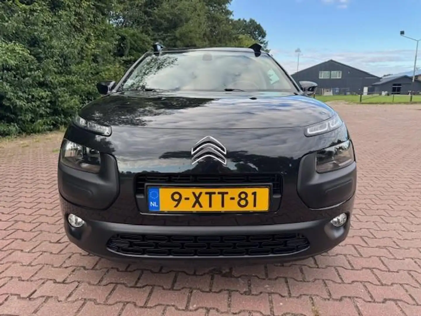 Citroen C4 Cactus 1.2 VTi SHINE AIRBUMB NAVI/CAMERA/LMV/ECC Black - 2