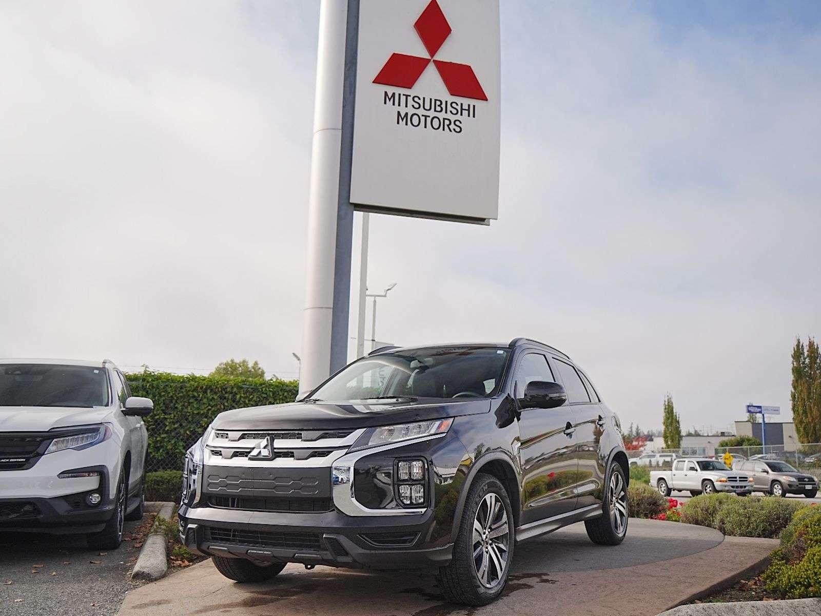 2025 Mitsubishi RVR