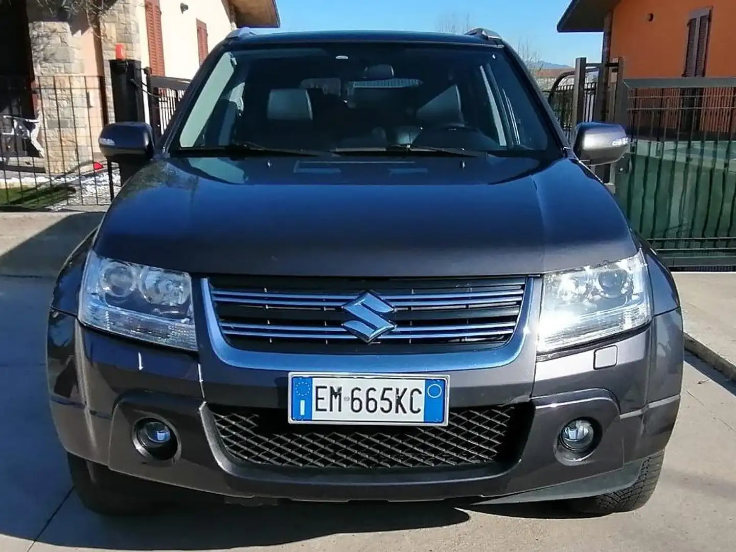 Suzuki Grand Vitara 5p 4WD 2.4 VVT GPL Cambio Automatico Executive+E5 Szürke - 2