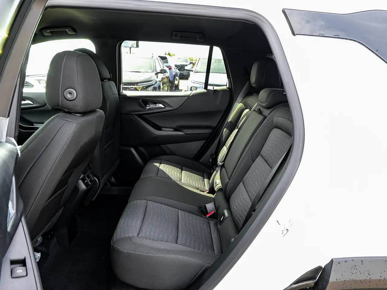 Chevrolet Equinox снимка Chevrolet Equinox
