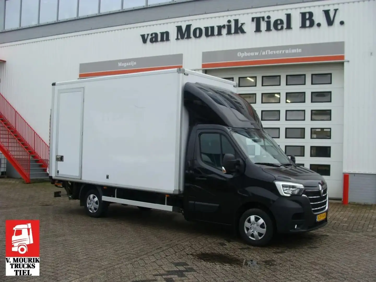 Renault Master 165.35 FWD - EURO 6 - ENKELLUCHT MET OPBOUW - VZP- Zwart - 1