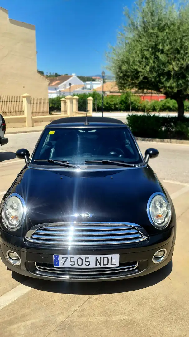 MINI Cooper Cabrio - 1