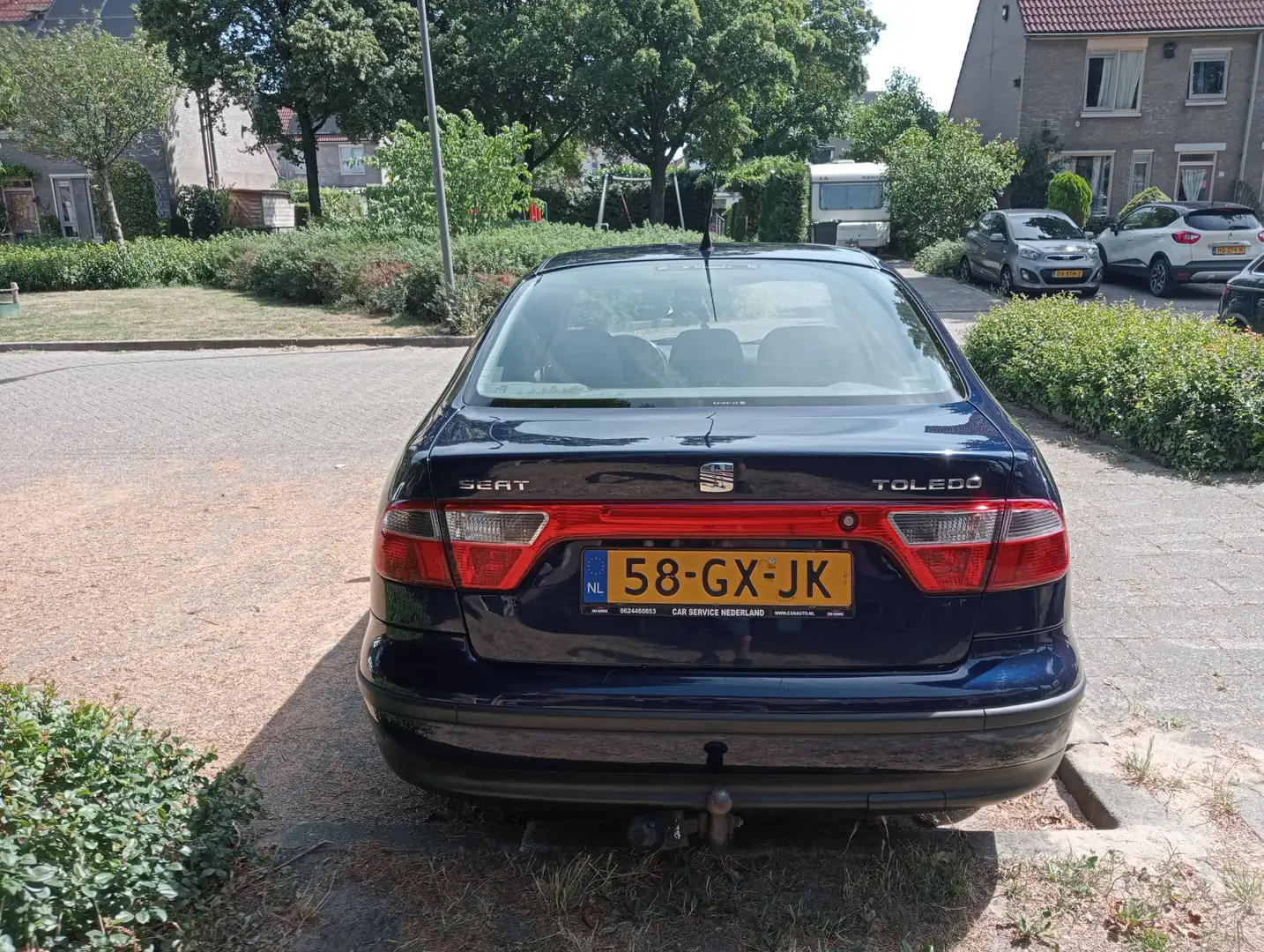 SEAT Toledo Toledo 1.6-16V Signo Blauw - 1