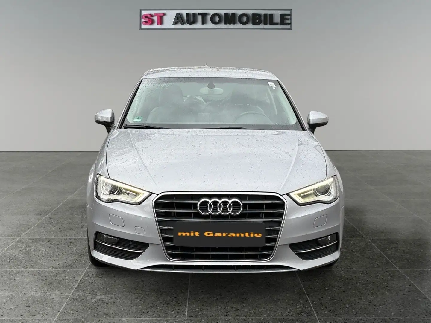 Audi A3 Automatik-Navi-PDC-SHZ-Tempomat Silber - 2