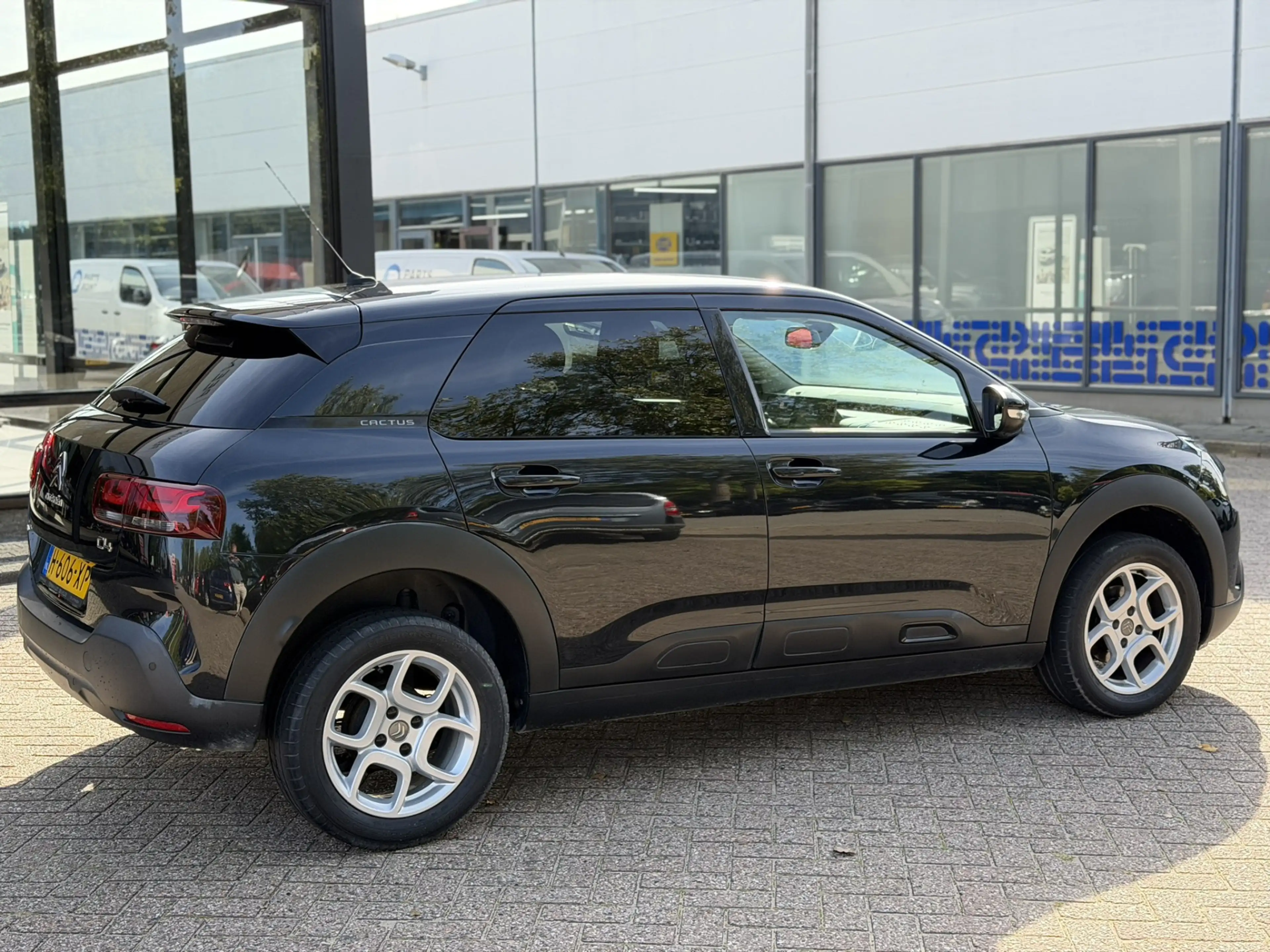 Citroen C4 Cactus 110pk Business Camera | Carplay | 44.181km! — photo 4