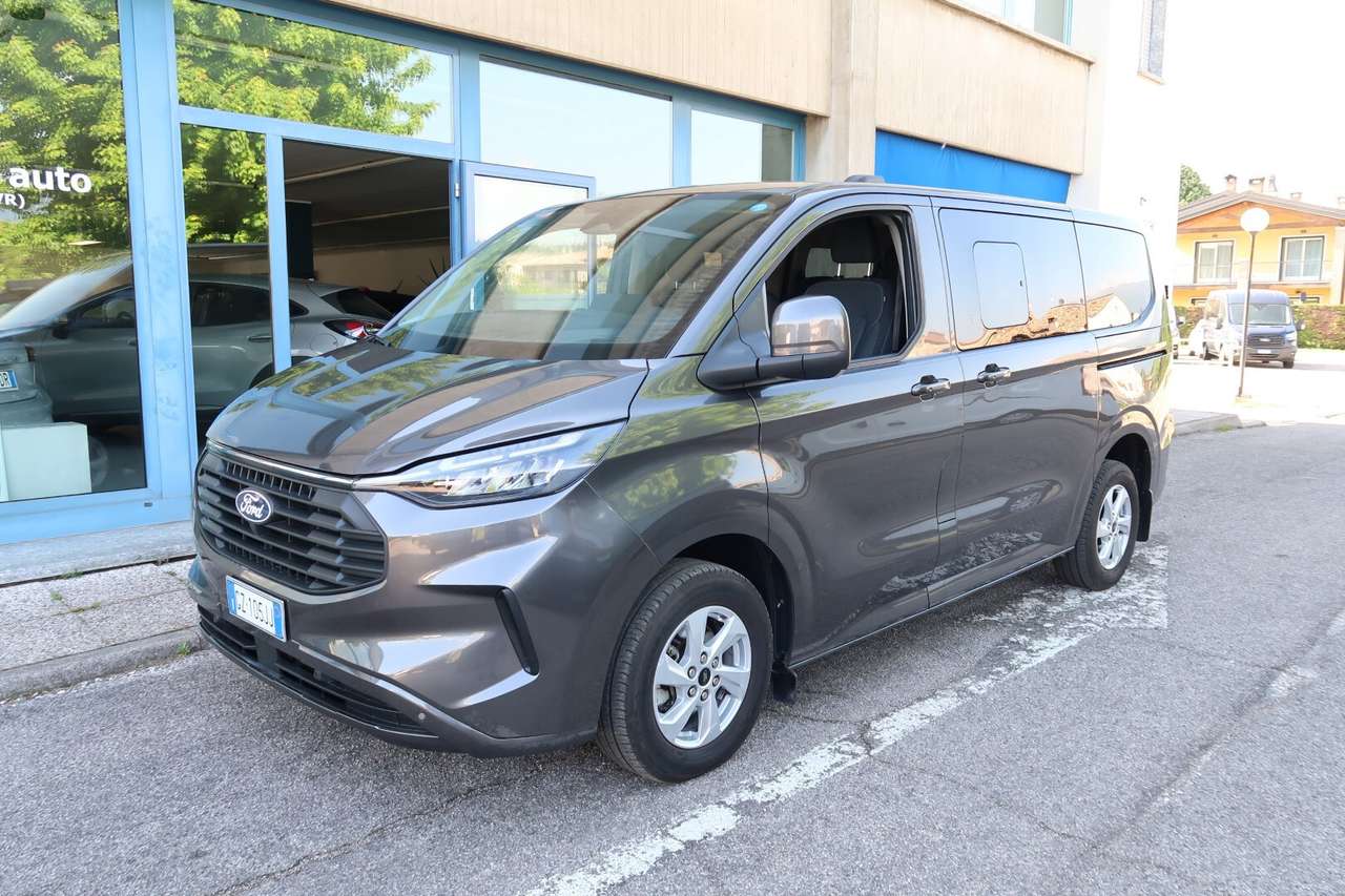 Ford Tourneo Custom Ford Transit Custom 2.0 EcoBlue 136CV 9 posti Tita