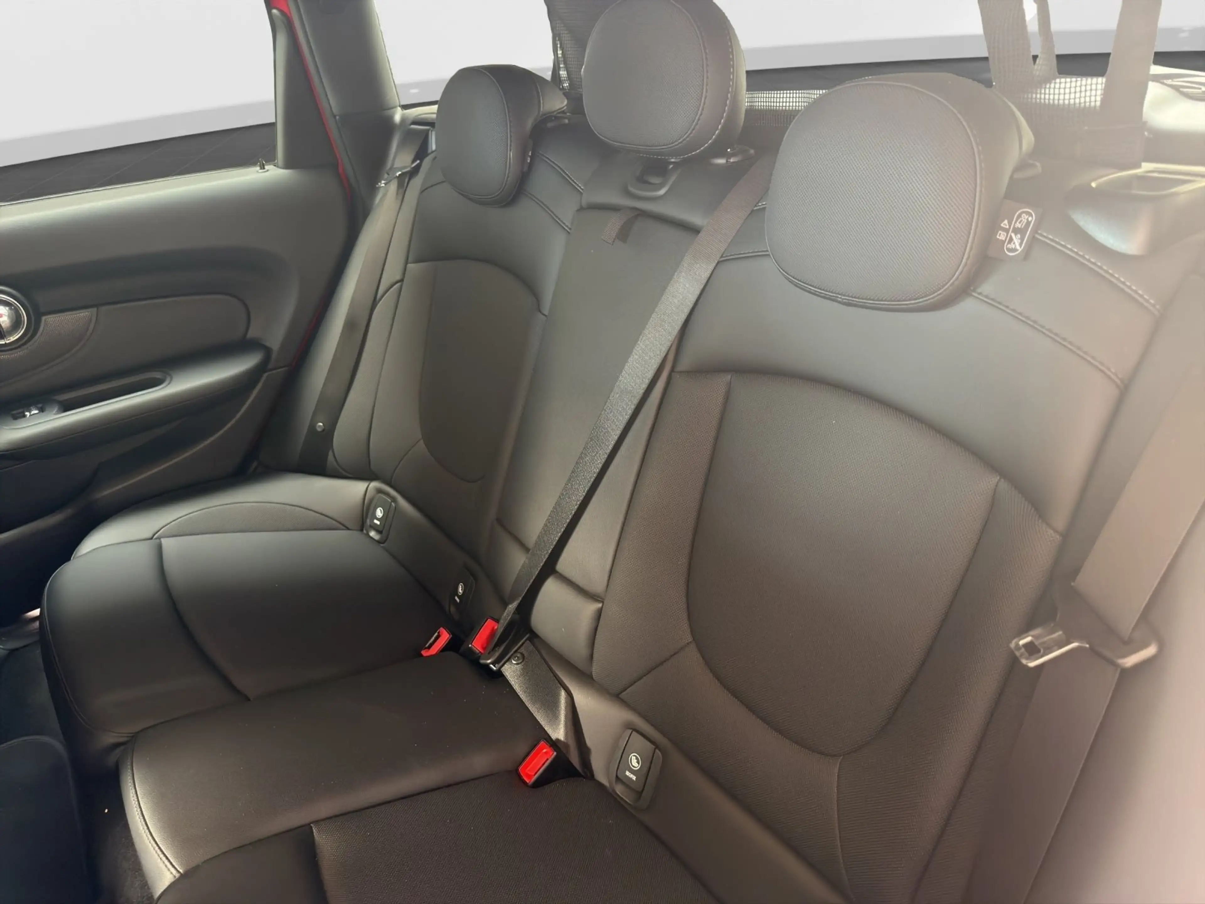 MINI Cooper Clubman CarPlay/Navi/LED/Kamera/18'' — photo 13
