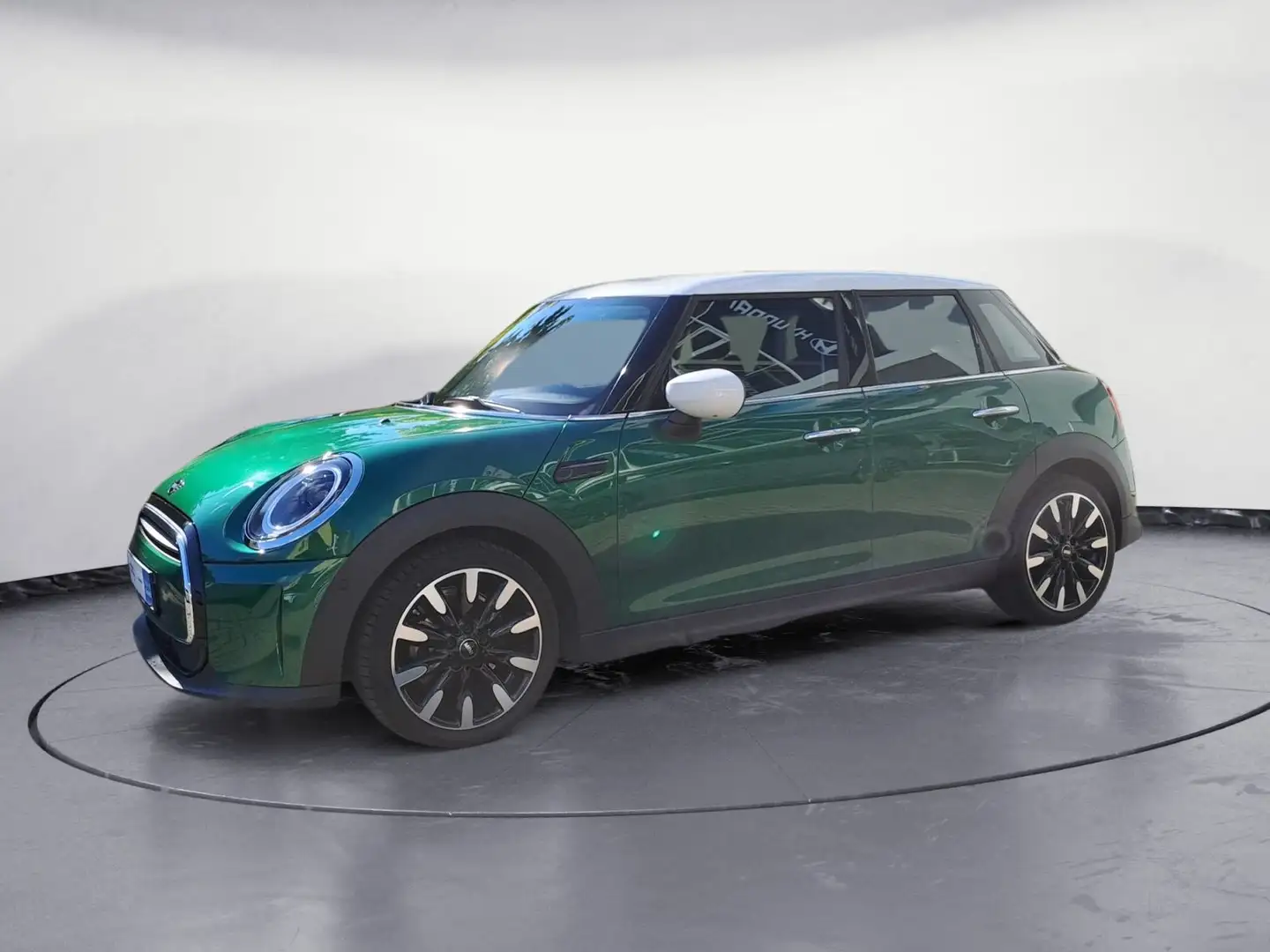 MINI Cooper Classic Trim Automatikgetriebe Klimaautom Grün - 2