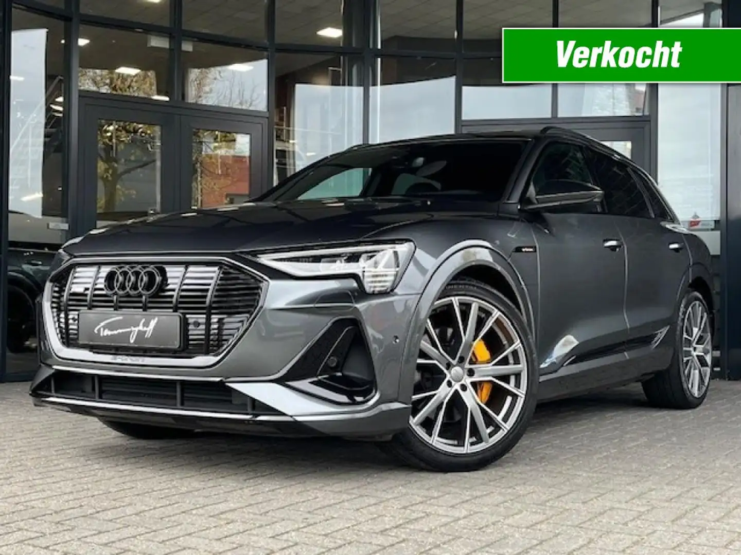 Audi e-tron E-TRON 50 Q S-LINE - SoH 93,4% - PANO - 22 INCH - Grau - 1