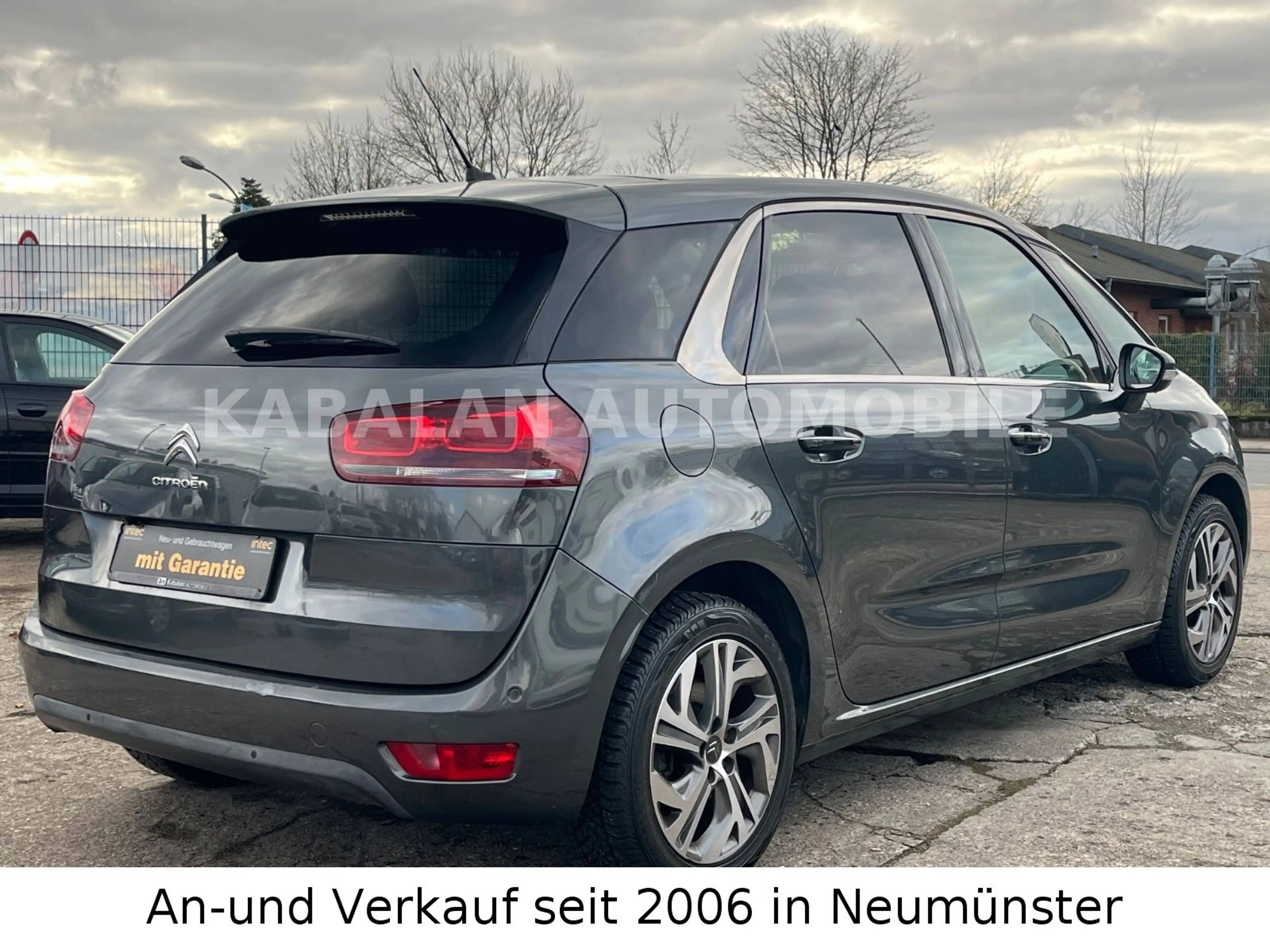 Citroen C4 Picasso /Spacetourer Selection 1.6 Blue-HDI — photo 8