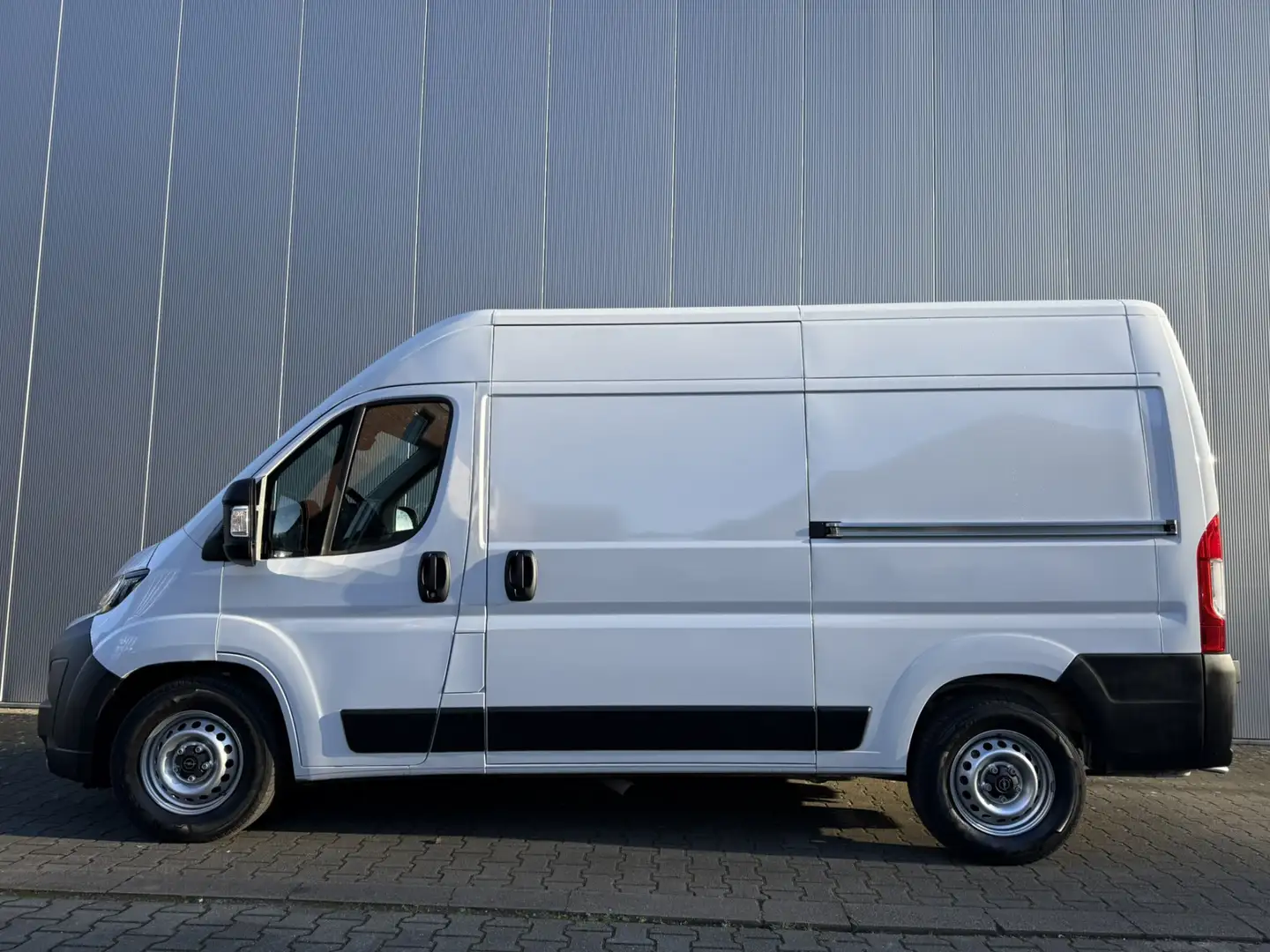 Opel Movano 2.2D 180 S&S L2H2 3.5t Zwaar Blanc - 1