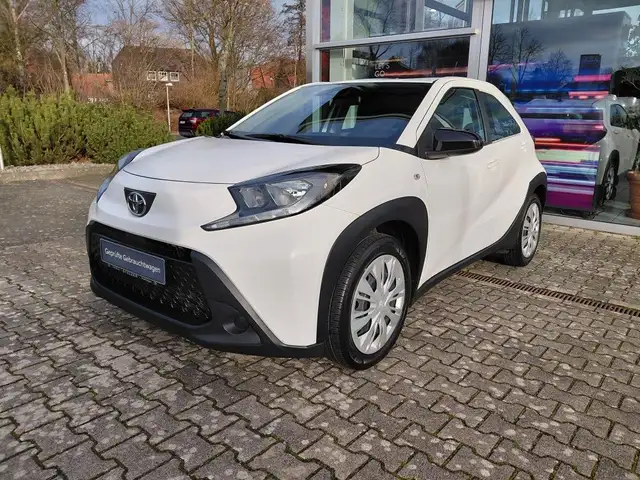 Toyota Aygo X Play