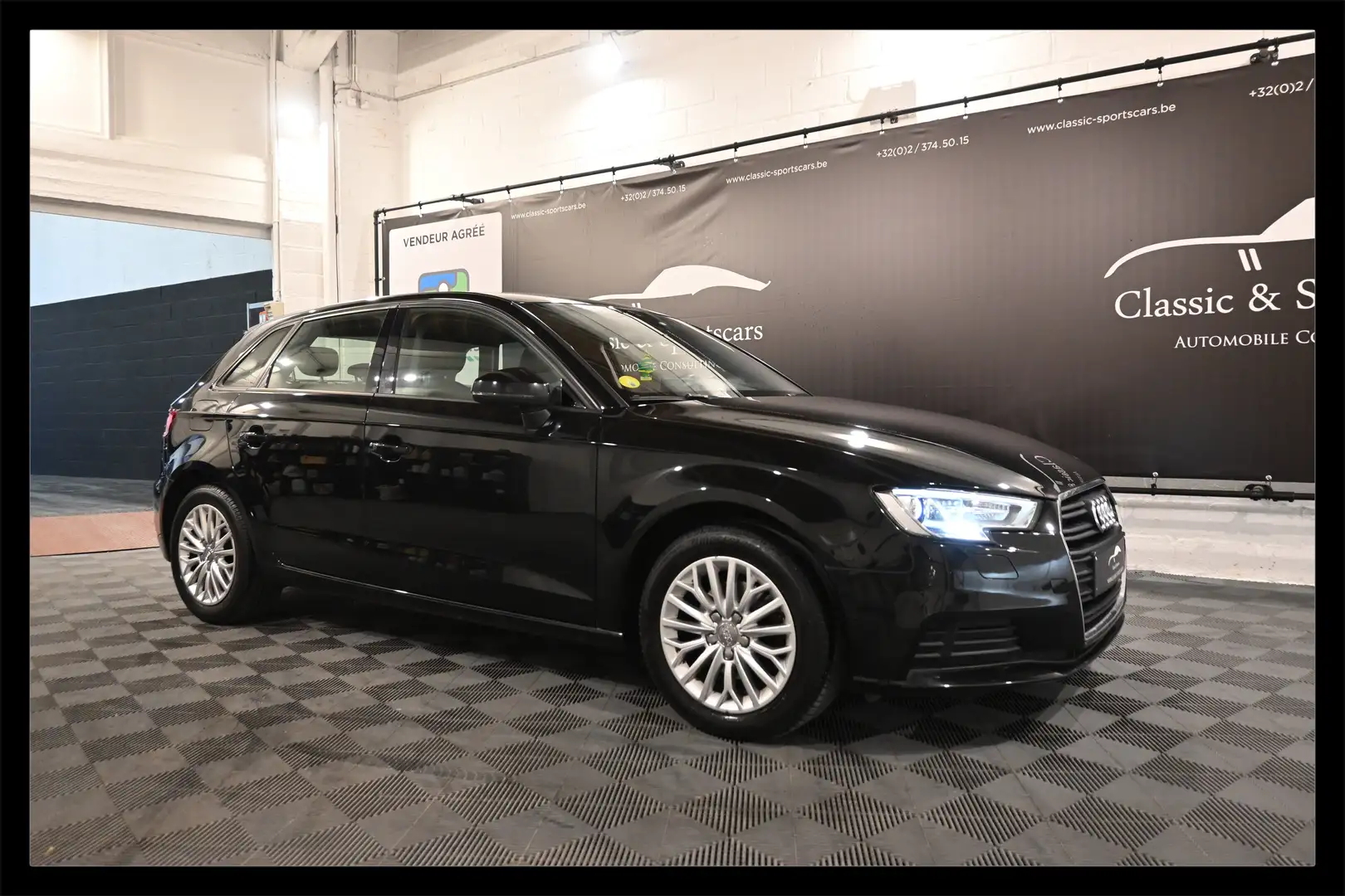Audi A3 2.0 TDI SPORTBACK / EURO 6 / GPS NAVI / LEDS / PDC Noir - 1