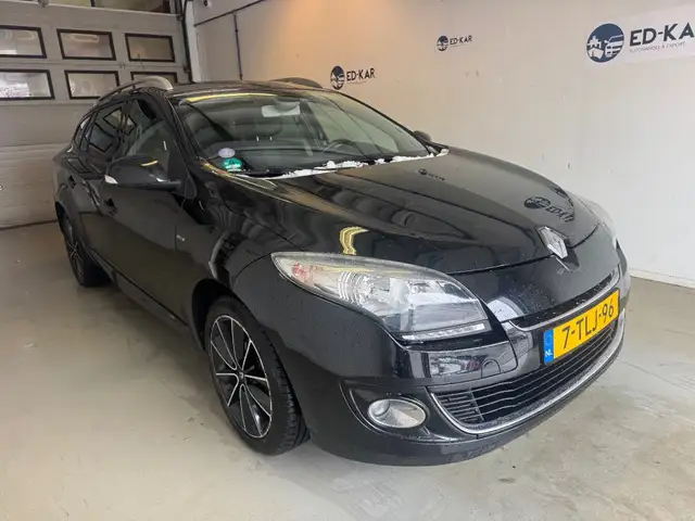 Renault Megane view 5