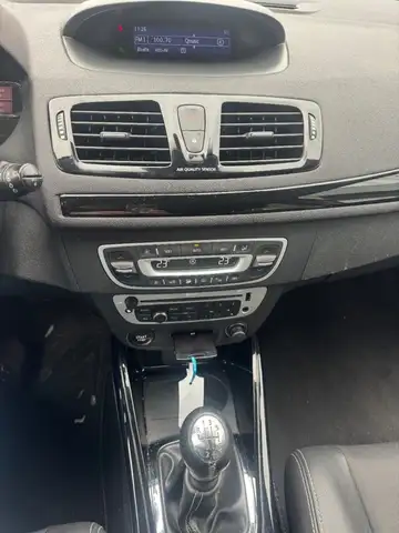 Renault Megane view 3
