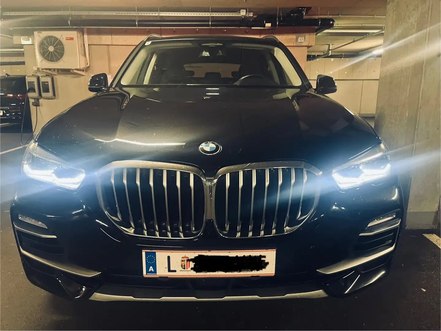 BMW X5 xDrive45e PHEV Aut.X-line Schwarz - 2
