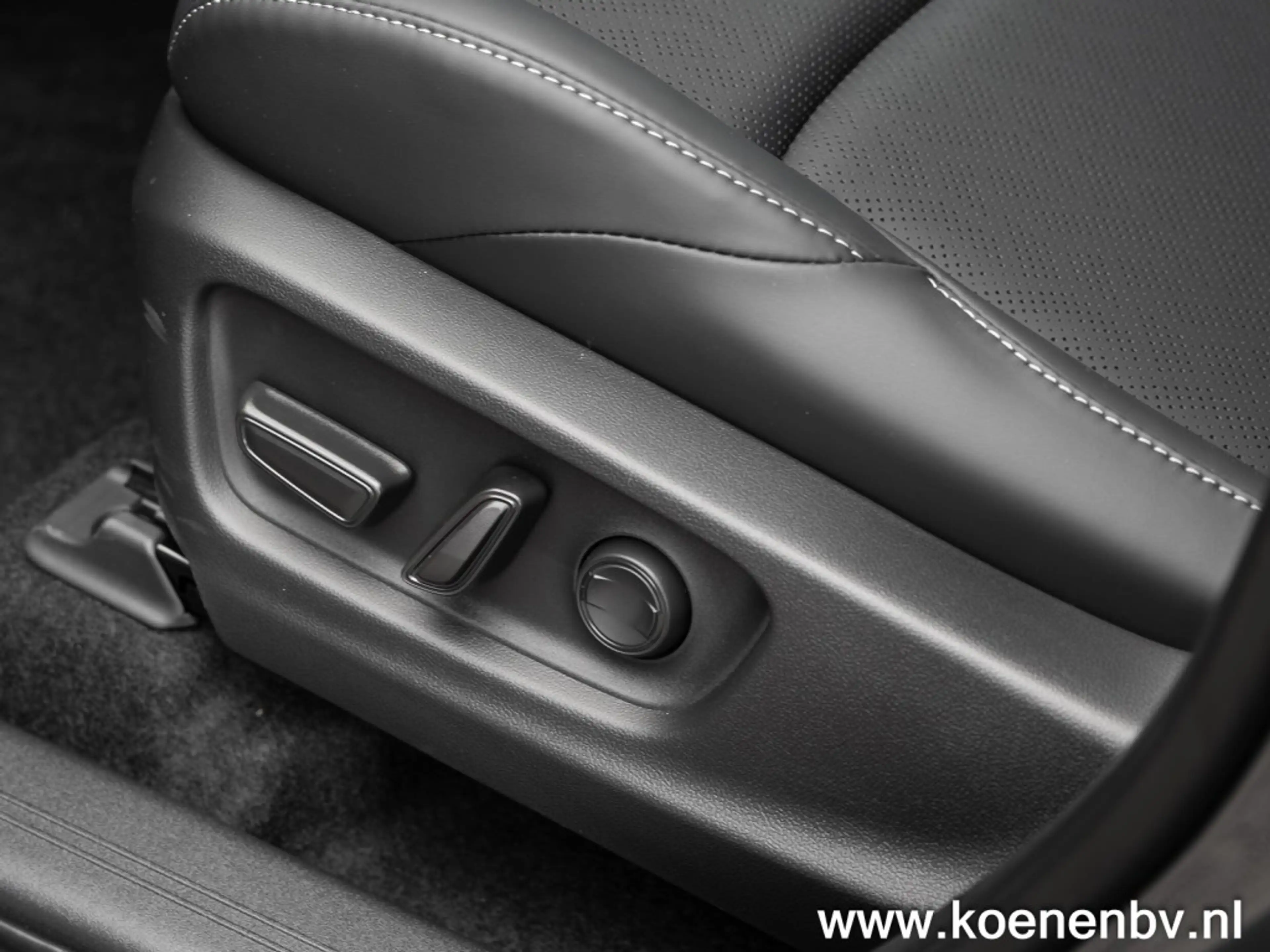 Subaru OUTBACK Outback e 4E-xperience + /4x4 / Full Electric/ Mag — photo 22