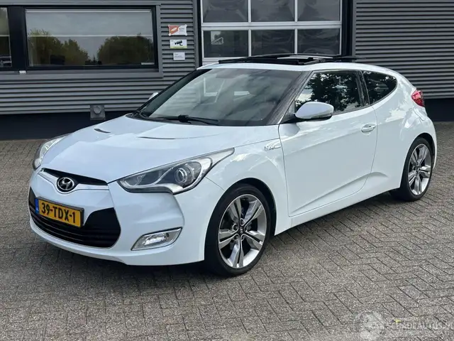 Hyundai VELOSTER 1.6 GDI i-Catcher