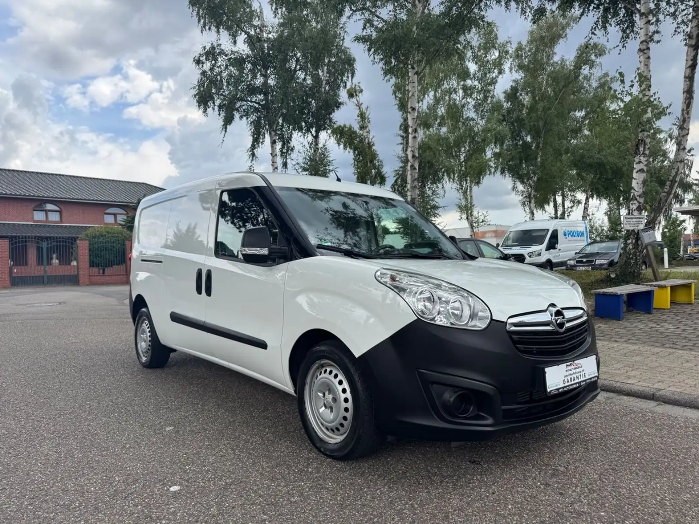 Opel Combo D Kasten L2H1 2,4t TÜV NEU Garantie Weiß - 1