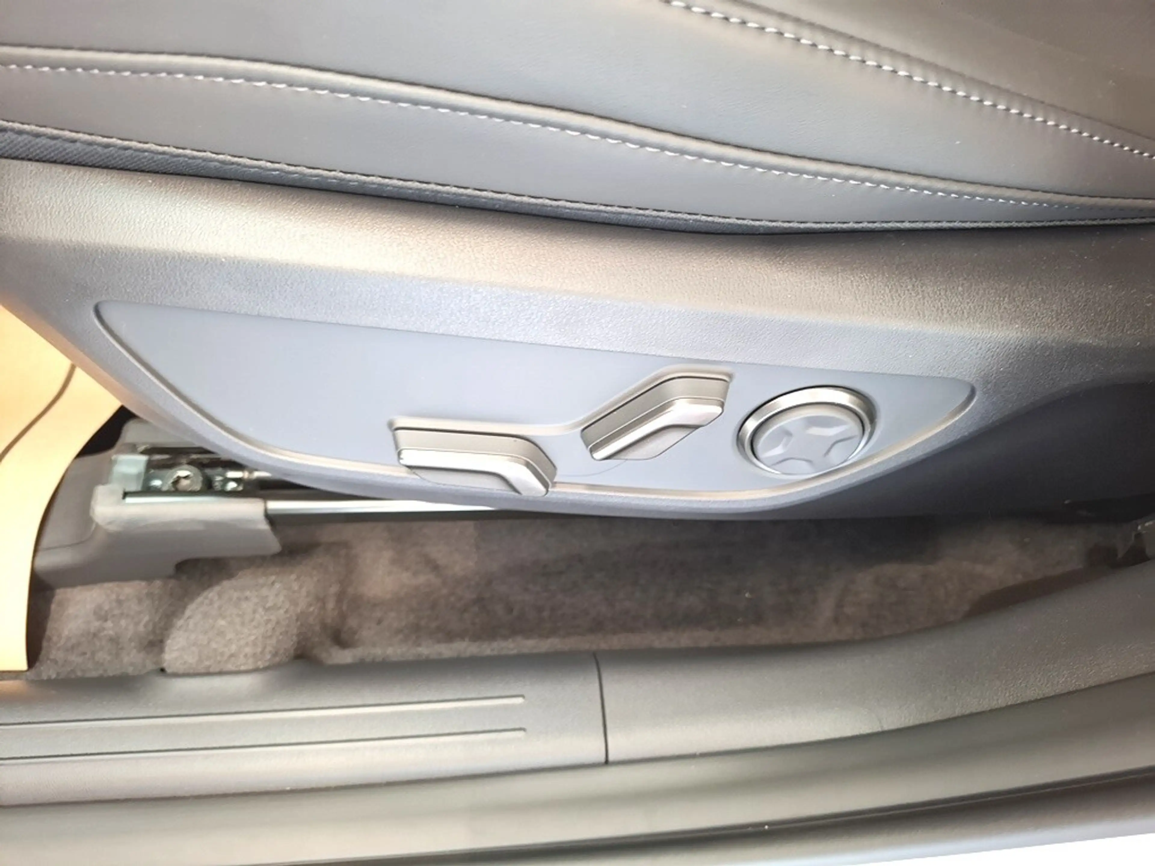 Kia EV5 Elektro Earth Plus 4WD — photo 12