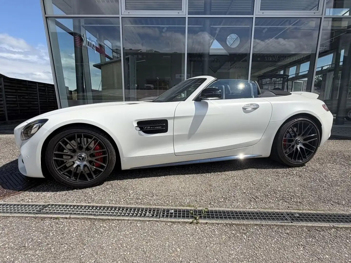 Mercedes-Benz AMG GT C Roadster Edition 50 1 of 500 Weiß - 2