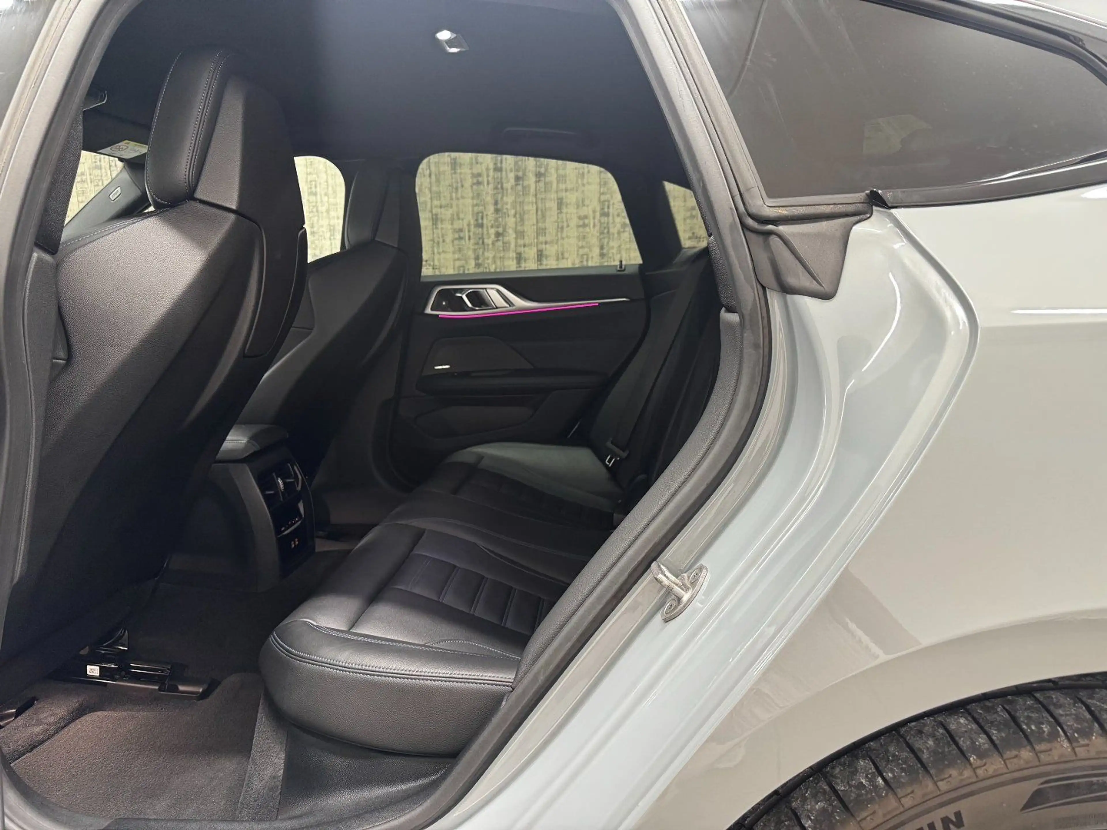 BMW i4 - M50 i xDrive — photo 14