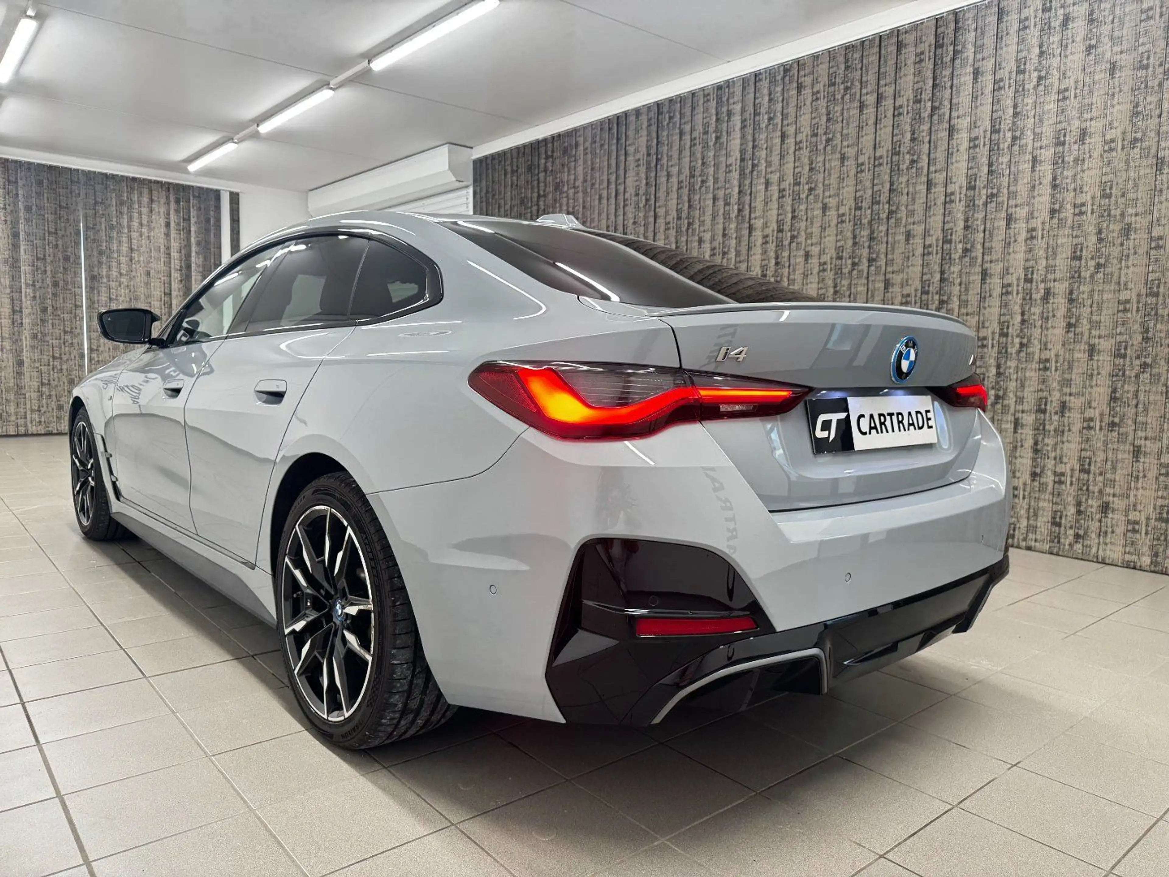 BMW i4 - M50 i xDrive — photo 6