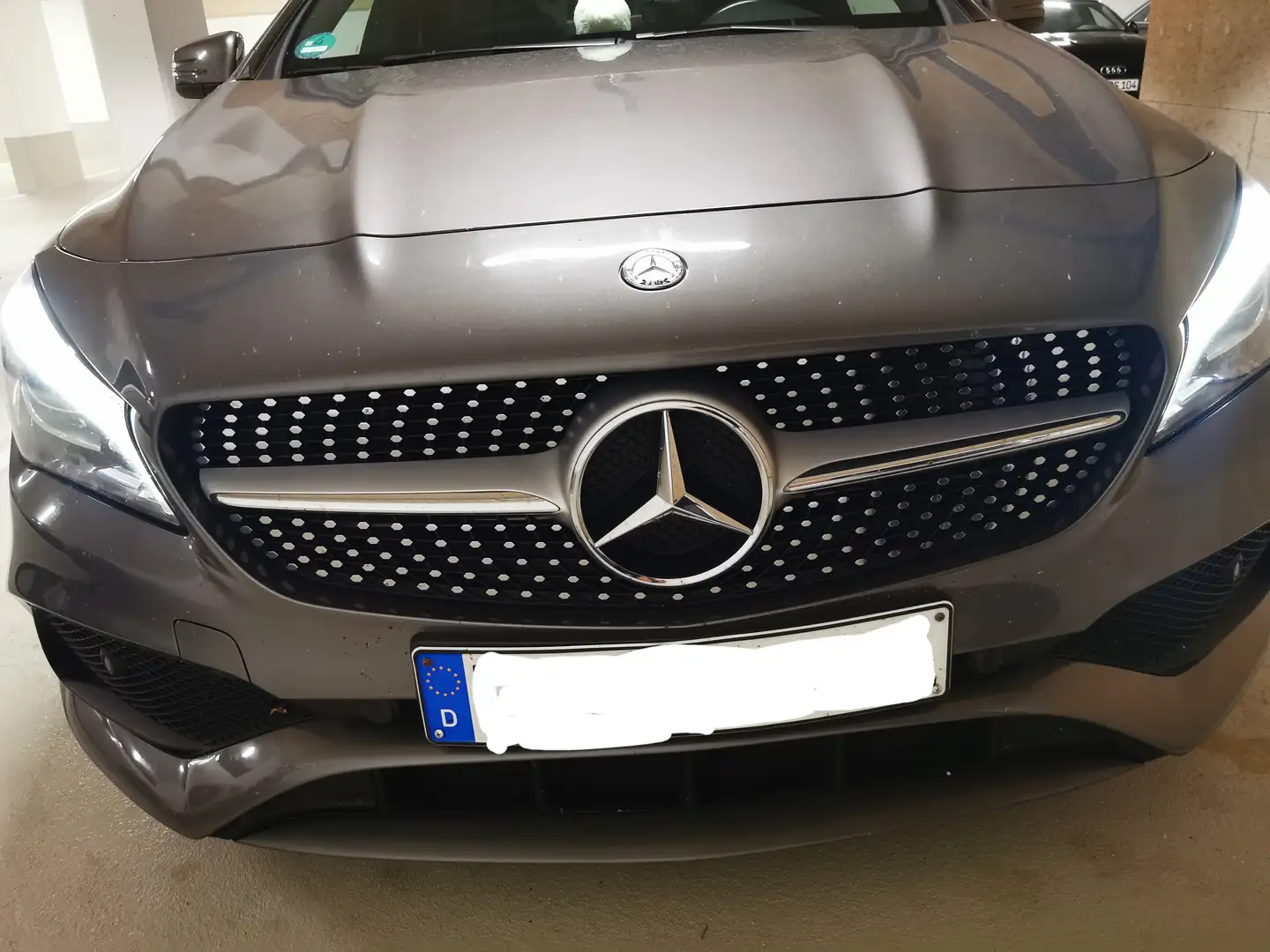 Mercedes-Benz CLA 180 CLA AMG Line - HU-TÜV bis 06/2027 Silber - 2