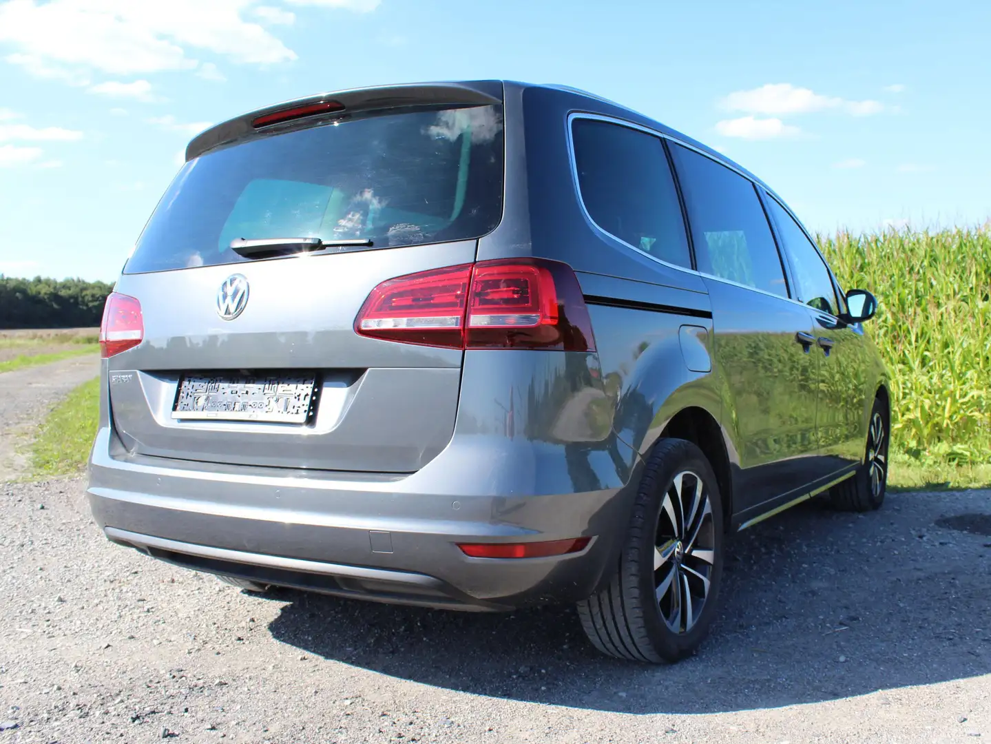 Volkswagen Sharan Sharan 1.4 TSI Comfortline United Grau - 2