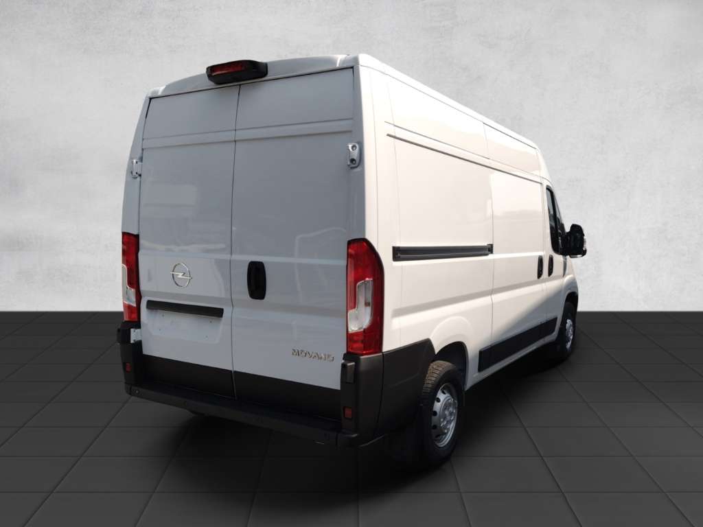 Opel Movano