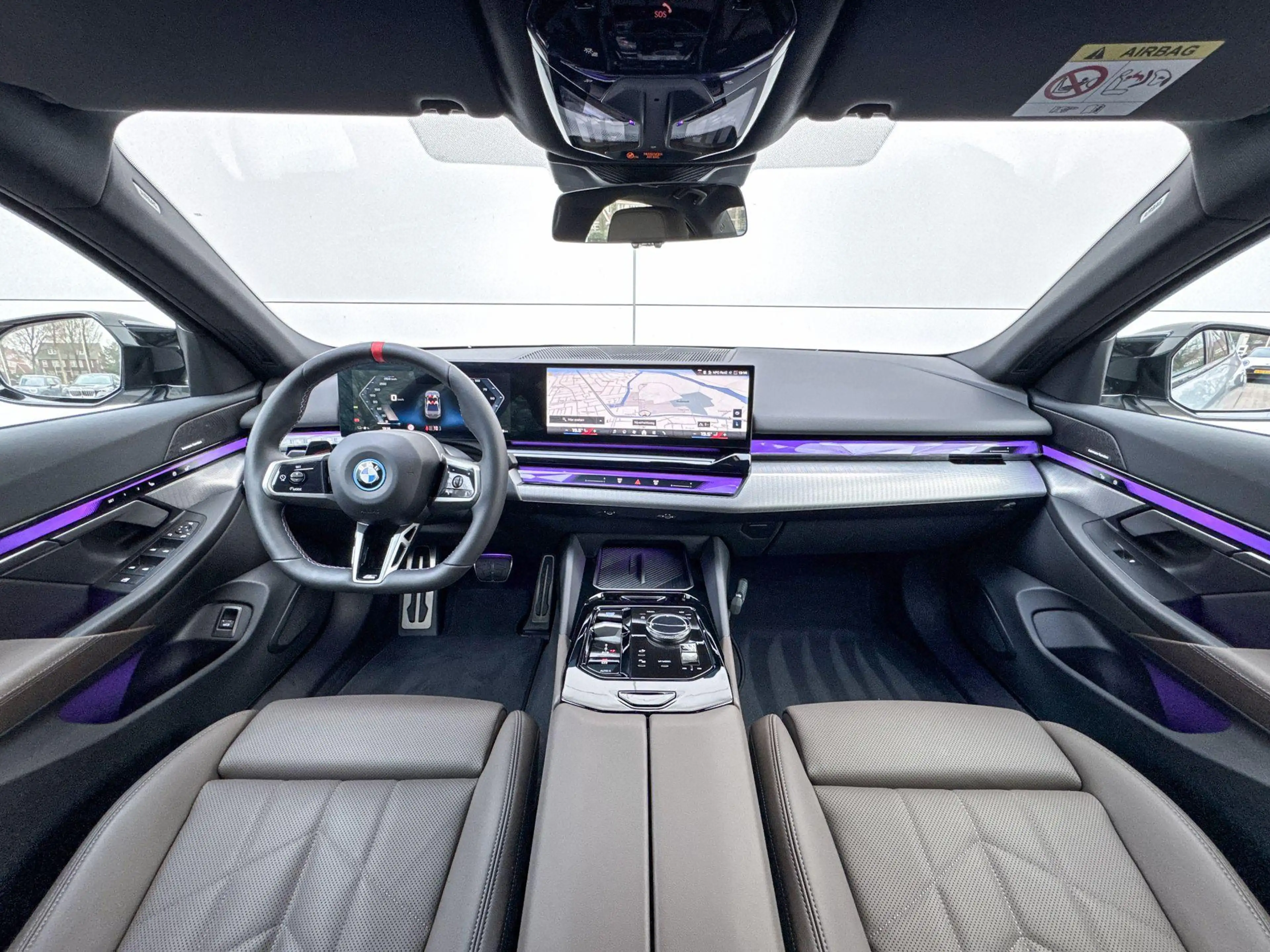 BMW i5 Sedan M60 xDrive 84 kWh — photo 12