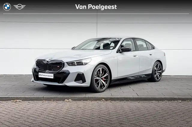 BMW i5 Sedan M60 xDrive 84 kWh