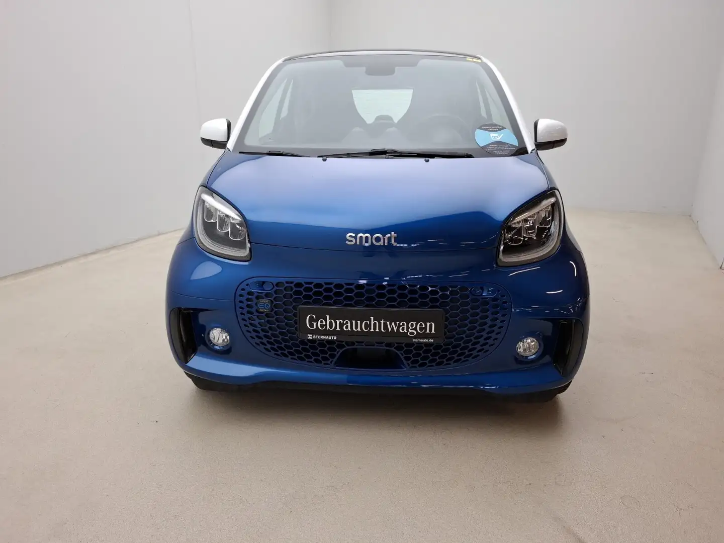 smart forTwo smart EQ fortwo Exklusiv LED Pano PTC Kamera Sitzh Blau - 2