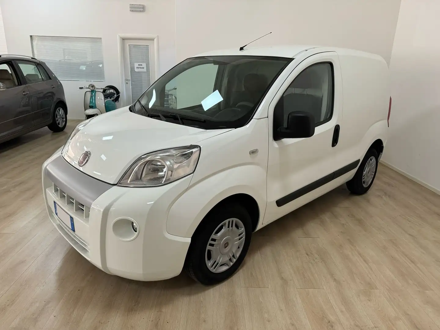 Fiat FIORINO 1.3 MJT AUTOCARRO Weiß - 2