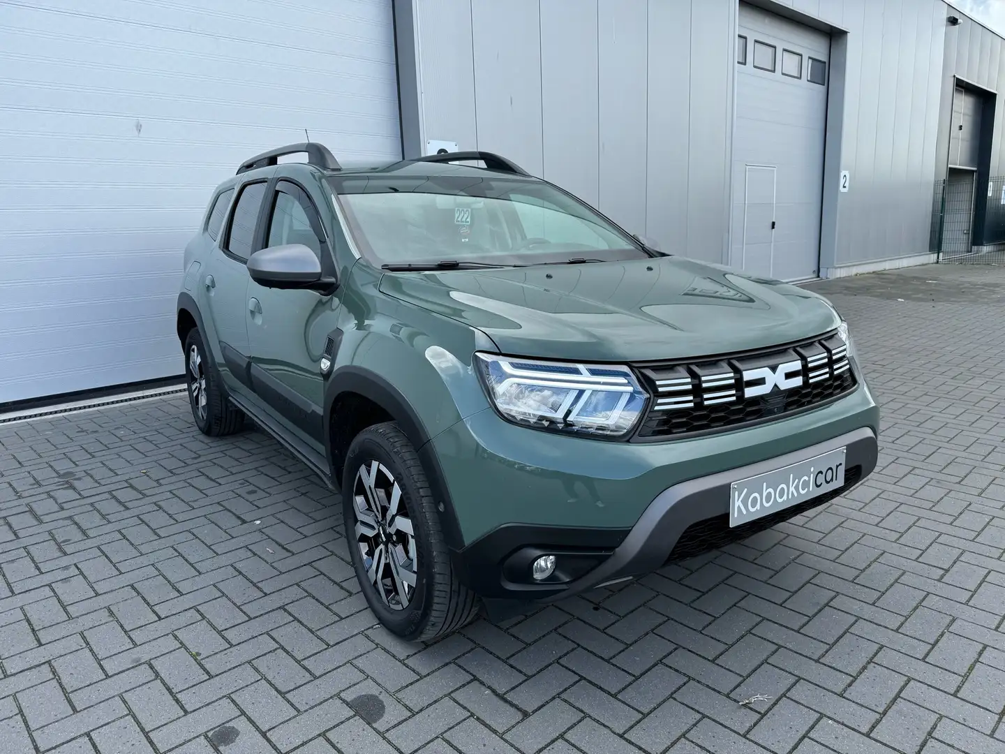 Dacia Duster 1.5 Blue dCi 2 WD // ETAT NEUF // GARANTIE USINE Grün - 1