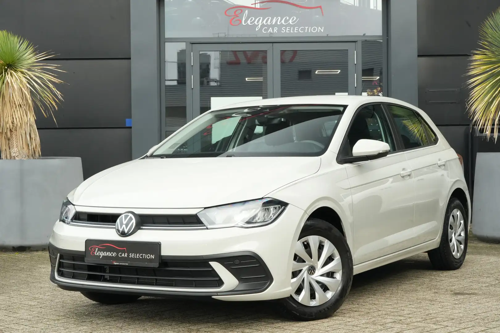 Volkswagen Polo 1.0 MPI Edition 81pk AppleCarPlay/Cruisecontrol/PD Grijs - 1
