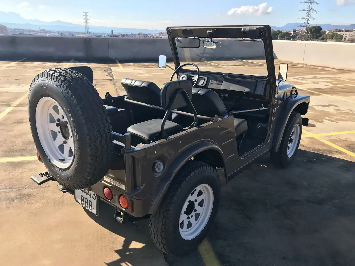 Suzuki LJ 80 Brown - 2