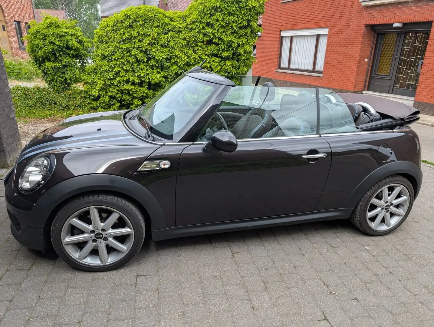 MINI Cooper S Cabrio Highgate Brun - 2
