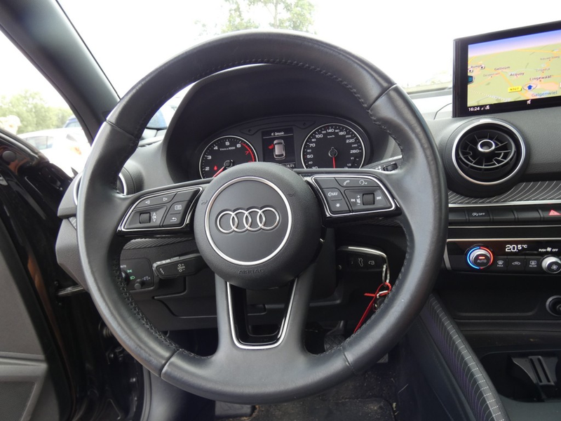 Audi Q2 1.0 TFSI #LIMITED,Clima,Cruise,Navi,Pano,Led,Ambie — photo 15