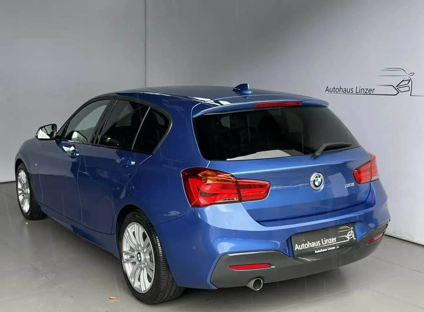 BMW 118 i M-Sport Ö *LED*Sportsitze*AmbienteB*HiFi*PDC* Blau - 2
