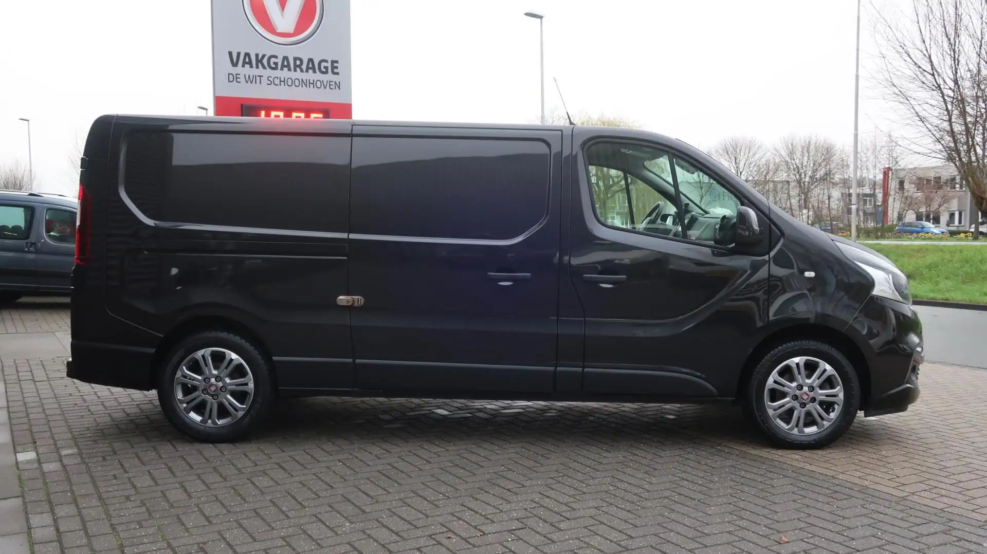 Fiat Talento 1.6 MJ EcoJet L2H1 SX Zwart - 2