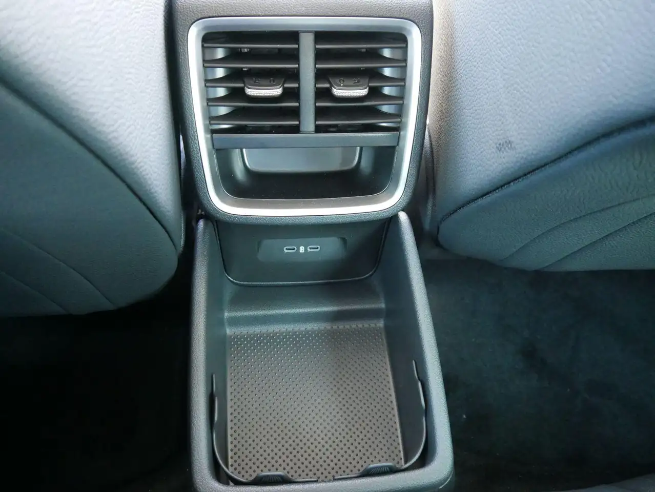 Skoda Octavia 2026 — фото 11